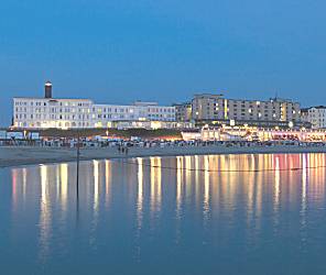 Borkum Skyline am Abend