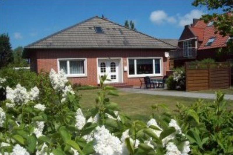 Ferienhaus Haus Dünenblick I + II, Borkum, GreuneSteeWeg